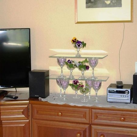 Lovely Apartment In Kirn Buitenkant foto